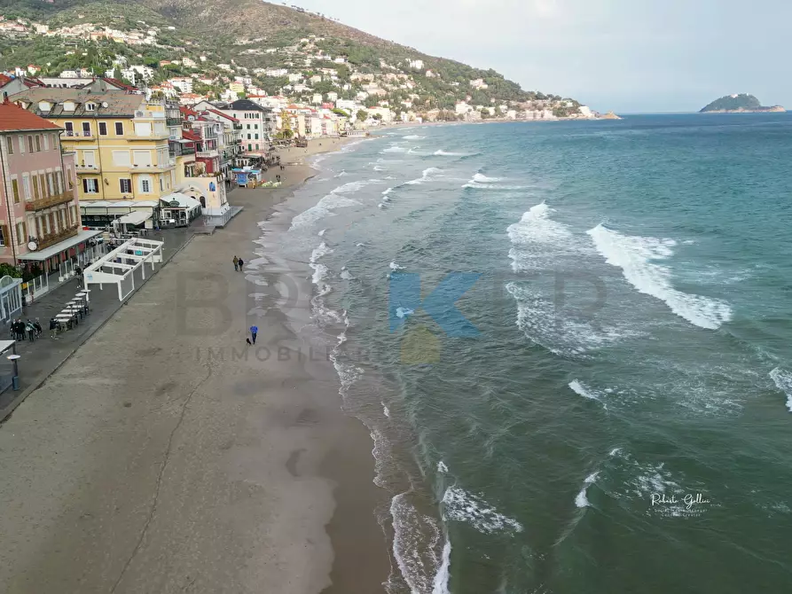 Immagine 16 di Bilocale in vendita  in Corso Europa a Alassio