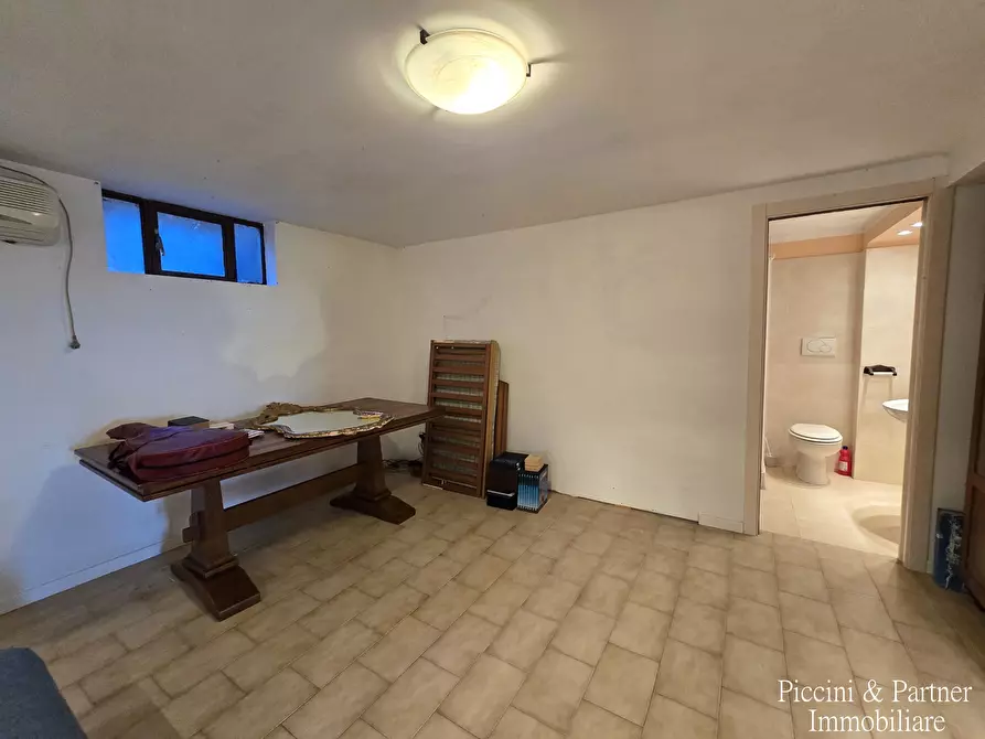 Immagine 56 di Villetta a schiera in vendita  in Via delle Querce 30 a Assisi