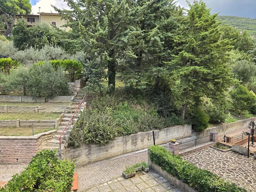 Immagine 41 di Villetta a schiera in vendita  in Via delle Querce 30 a Assisi
