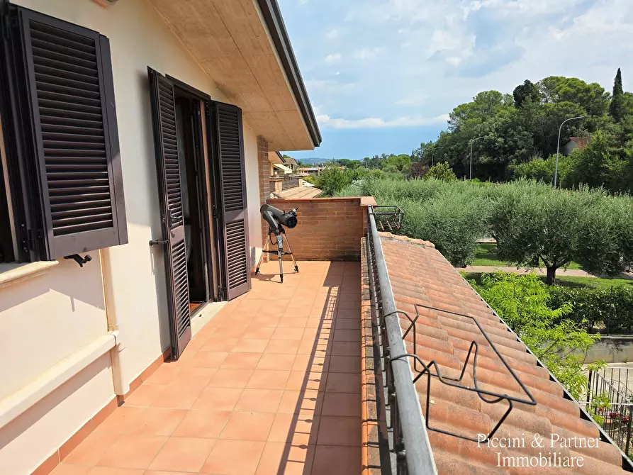 Immagine 44 di Villa in vendita  in Via Lillacci a Perugia