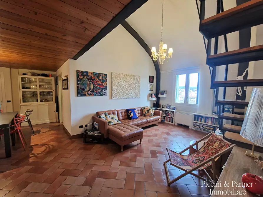 Immagine 58 di Attico in vendita  in Via della Robbia a Città Di Castello