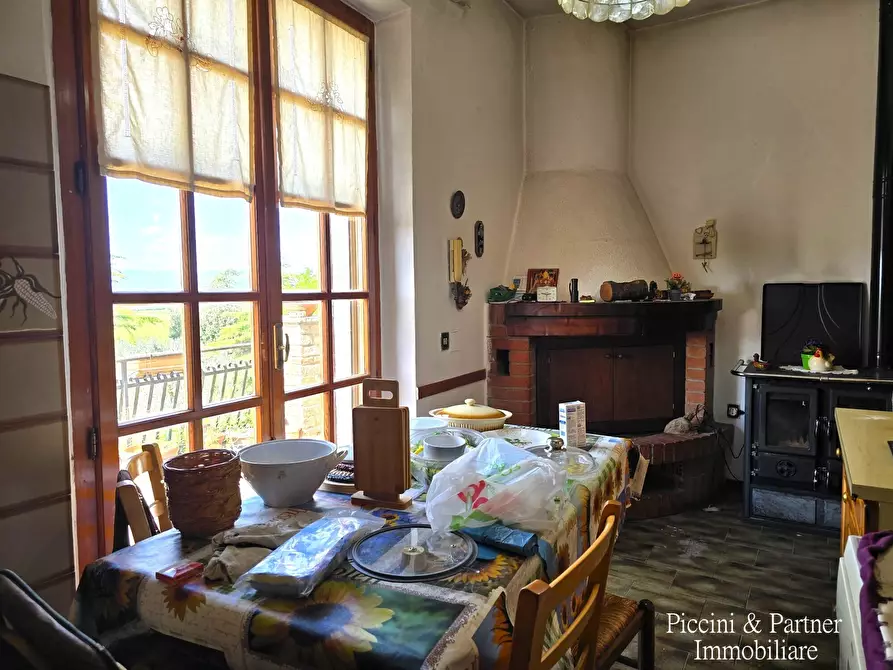 Immagine 45 di Rustico / casale in vendita  in Via Paganico 2 a Castiglione Del Lago