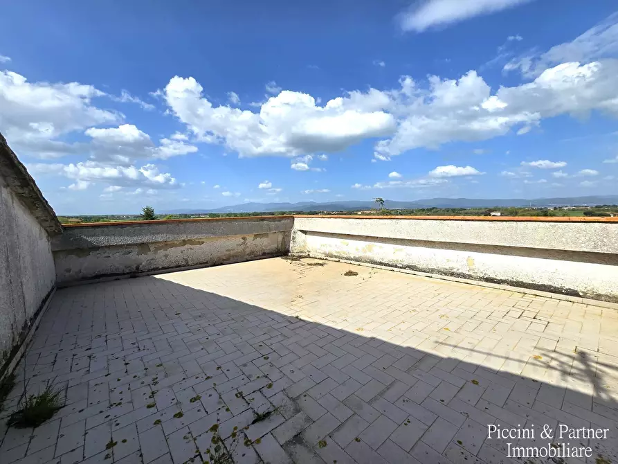 Immagine 89 di Rustico / casale in vendita  in Via Paganico 2 a Castiglione Del Lago