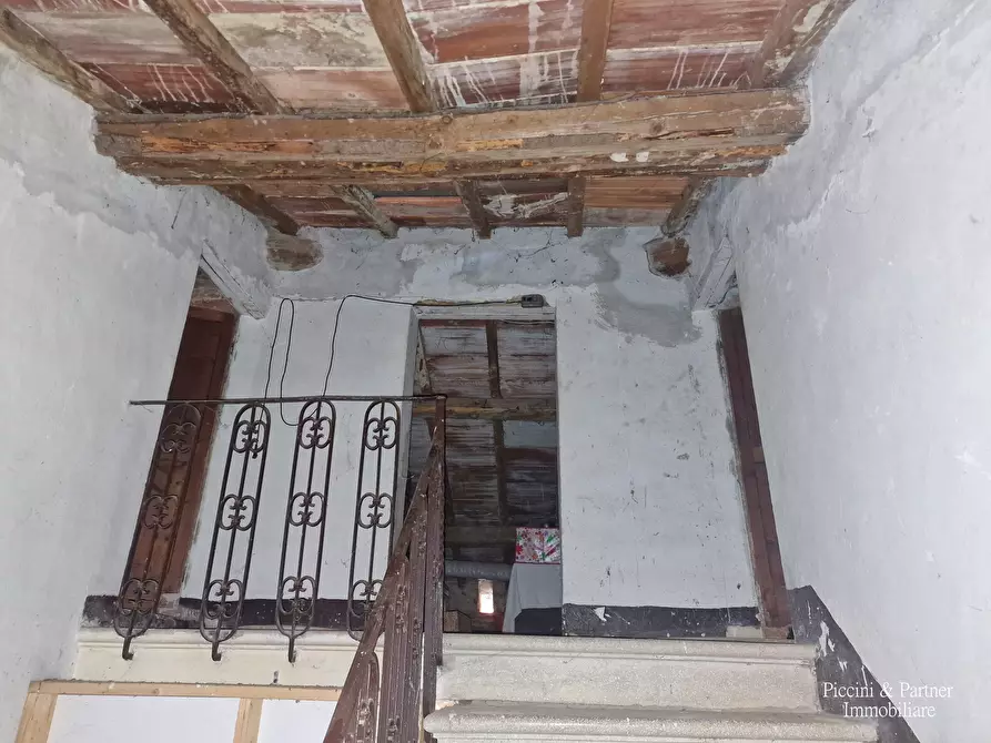 Immagine 58 di Rustico / casale in vendita  in Via della Vittoria 21 a Castiglione Del Lago