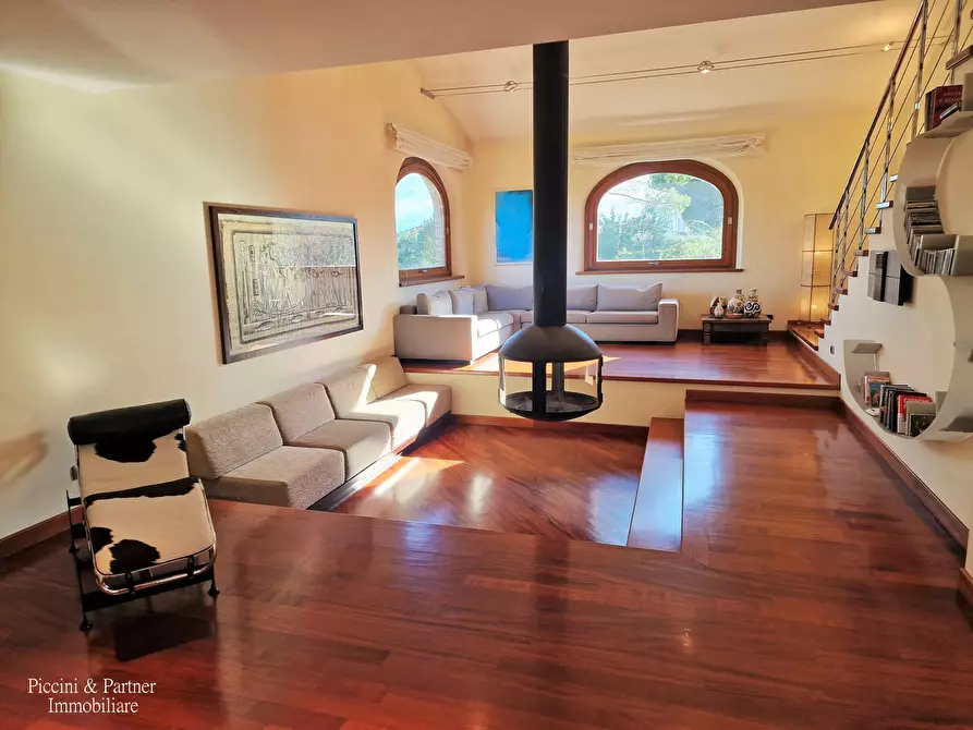 Immagine 41 di Villa in vendita  in Località Ferretto 48 a Castiglione Del Lago