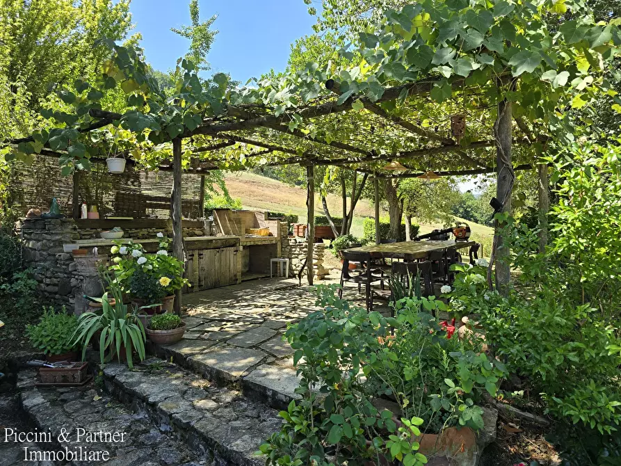 Immagine 7 di Rustico / casale in vendita  in Strada Ponte Resina - Monte Acutello 1 a Perugia