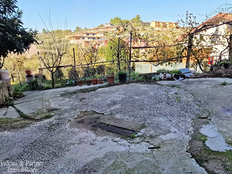 Immagine 47 di Casa indipendente in vendita  in Via Costa a Magione