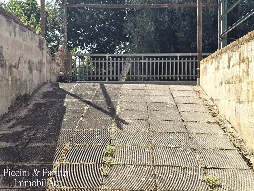 Immagine 48 di Porzione di casa in vendita  in Via del Fossatone a Magione