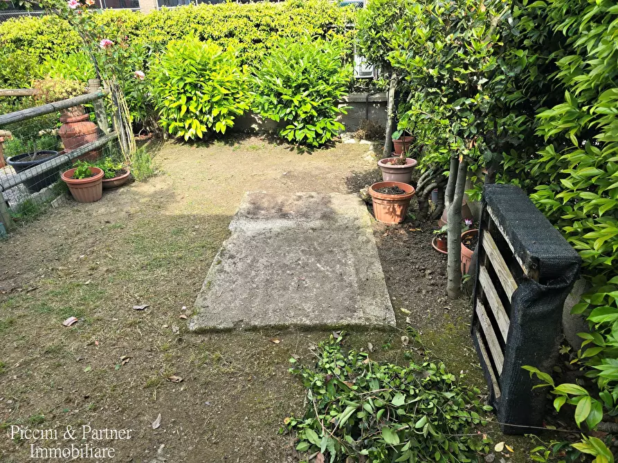 Immagine 55 di Pentalocale in vendita  a Tuoro Sul Trasimeno