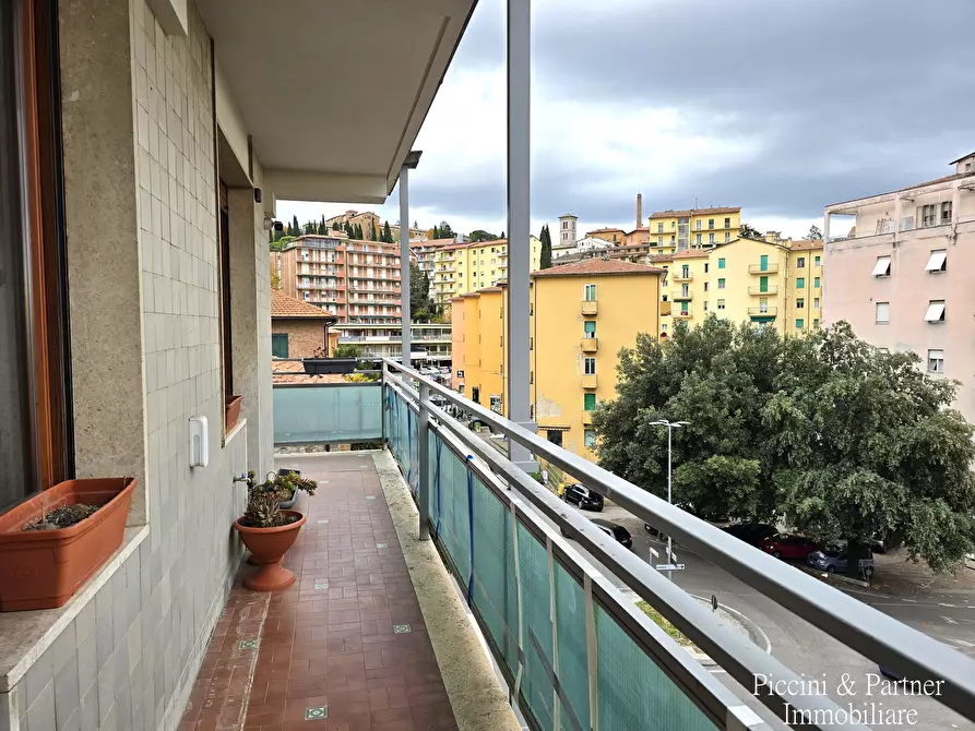 Immagine 14 di Pentalocale in vendita  in Via Annibale Vecchi a Perugia