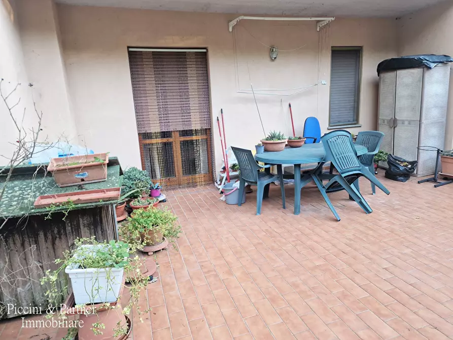 Immagine 12 di Pentalocale in vendita  in Strada Ponte Rio Ponte Pattoli a Perugia