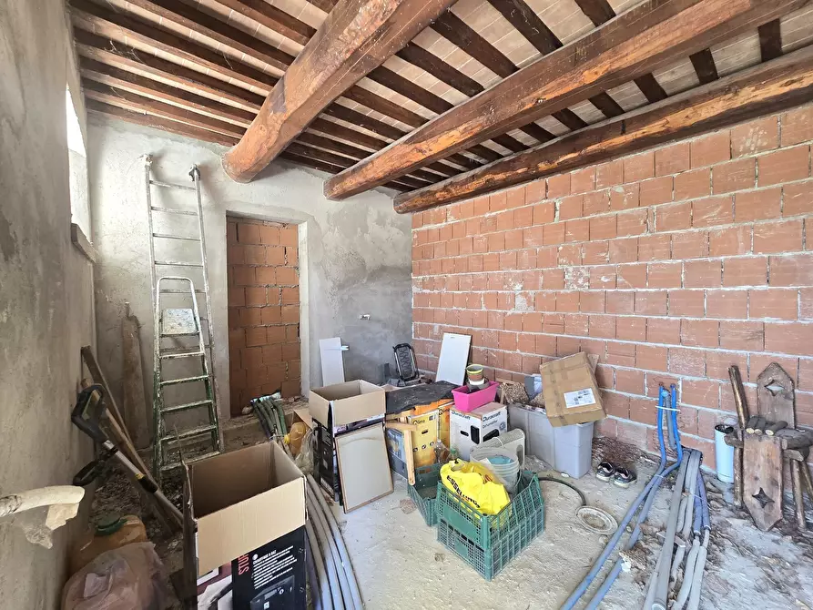 Immagine 48 di Rustico / casale in vendita  in Strada Settevalli 1157 a Perugia