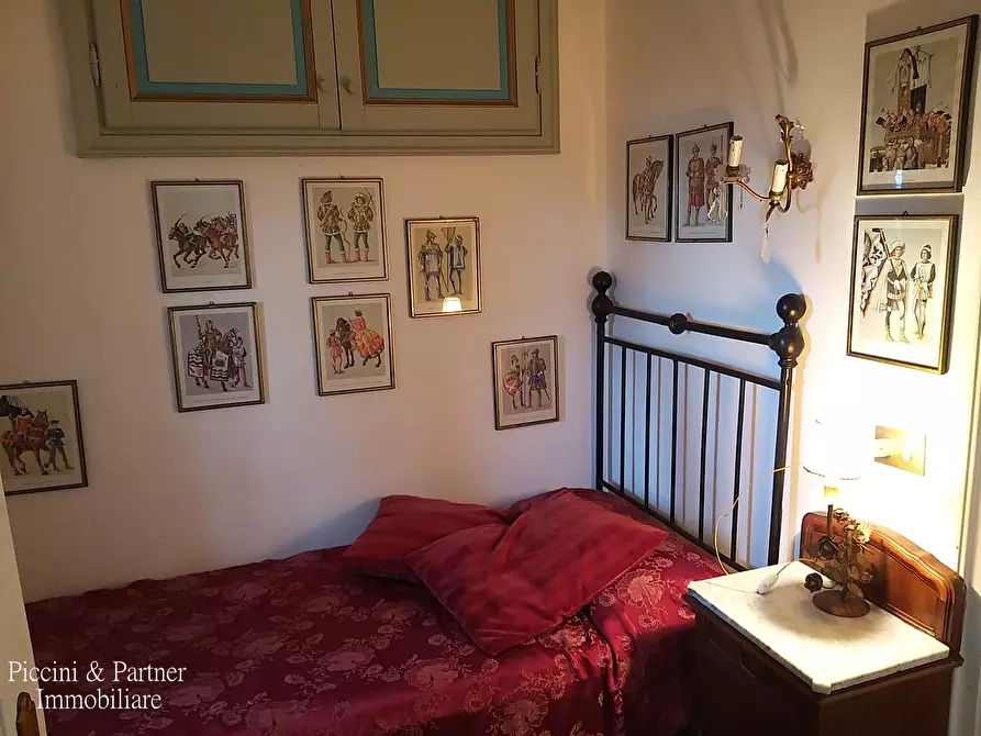 Immagine 22 di Rustico / casale in vendita  in Strada Vic. della Montagna 9 a Cetona