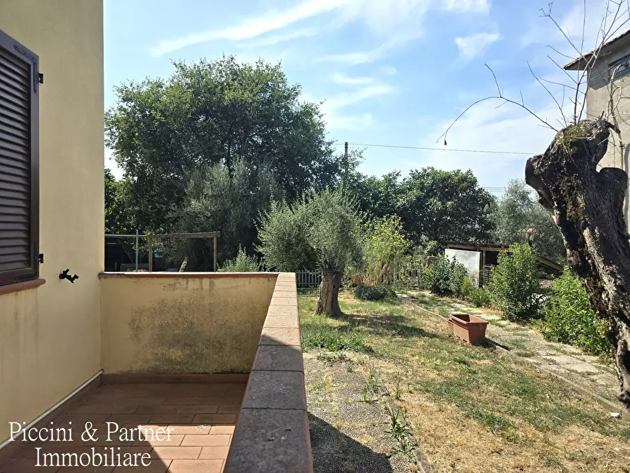Immagine 5 di Porzione di casa in vendita  in Via del Fossatone a Magione