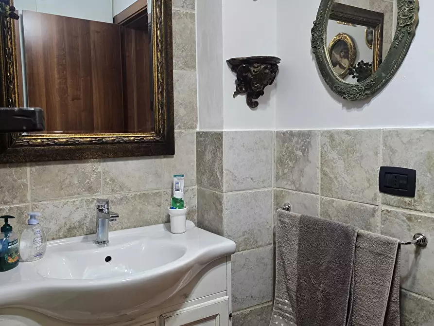 Immagine 38 di Villa in vendita  in Strada Tiberina Nord 395 a Perugia