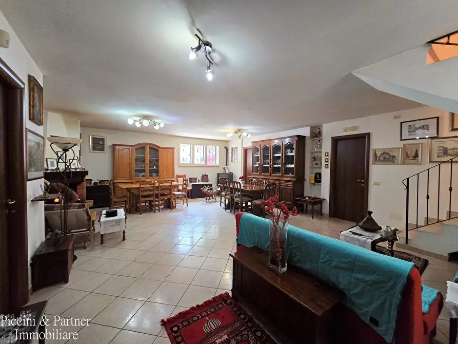 Immagine 66 di Villa in vendita  in Via Lillacci a Perugia