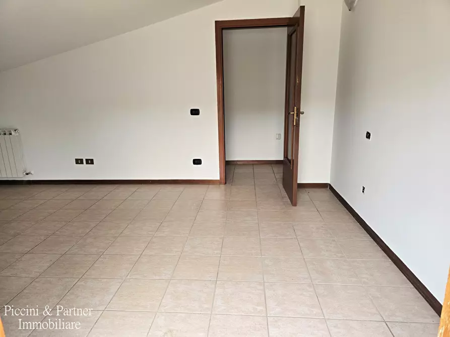 Immagine 30 di Quadrilocale in vendita  in Via dello Zucchero 24 a Perugia