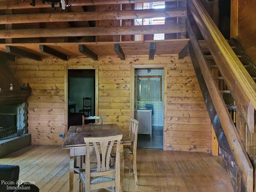 Immagine 29 di Villa in vendita  in Via dei Cespugli 12 a Passignano Sul Trasimeno