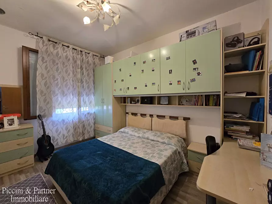 Immagine 37 di Quadrilocale in vendita  in Via Trento a Castiglione Del Lago