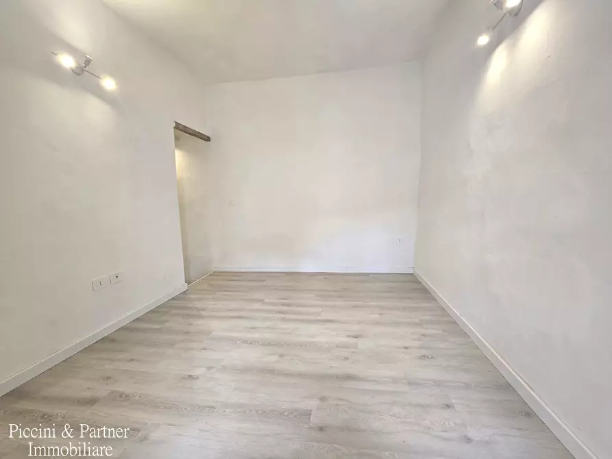 Immagine 21 di Terratetto in vendita  in Via del Giglio a Castiglione Del Lago