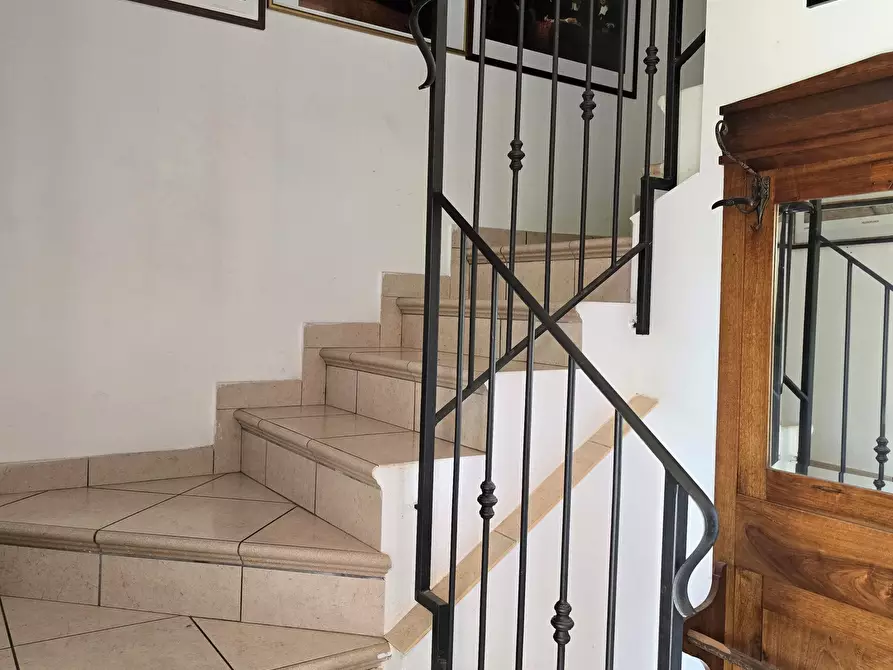 Immagine 32 di Villa in vendita  in Via Lillacci a Perugia