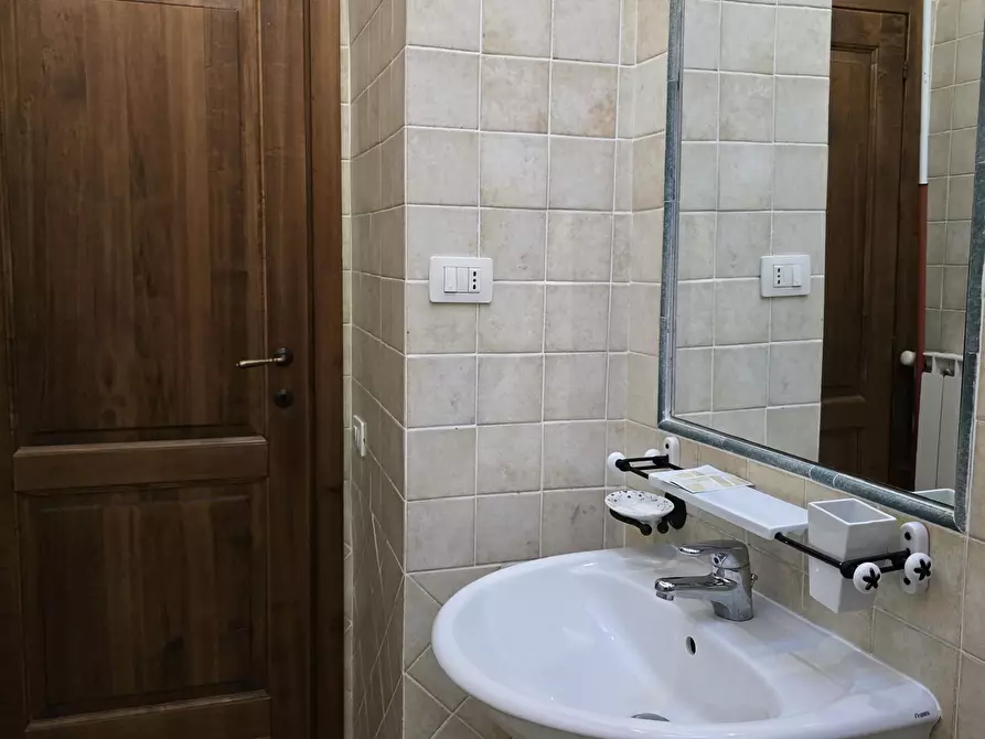 Immagine 49 di Agriturismo in vendita  in S.B.Vecchio a Gubbio