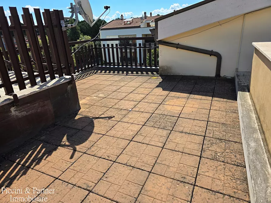 Immagine 26 di Quadrilocale in vendita  in Strada del Giglio a Perugia