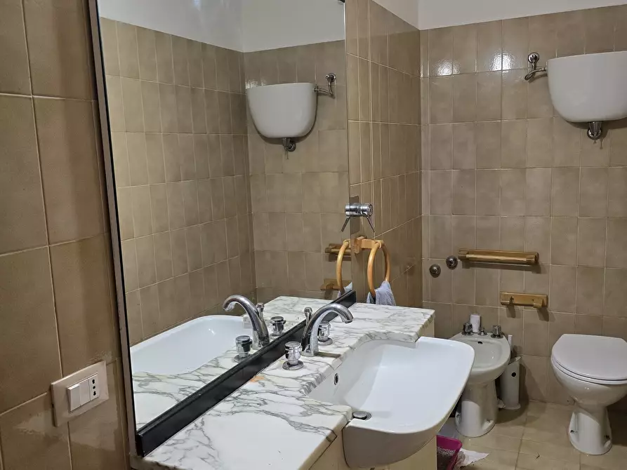 Immagine 25 di Villetta a schiera in vendita  in Via delle Querce 30 a Assisi