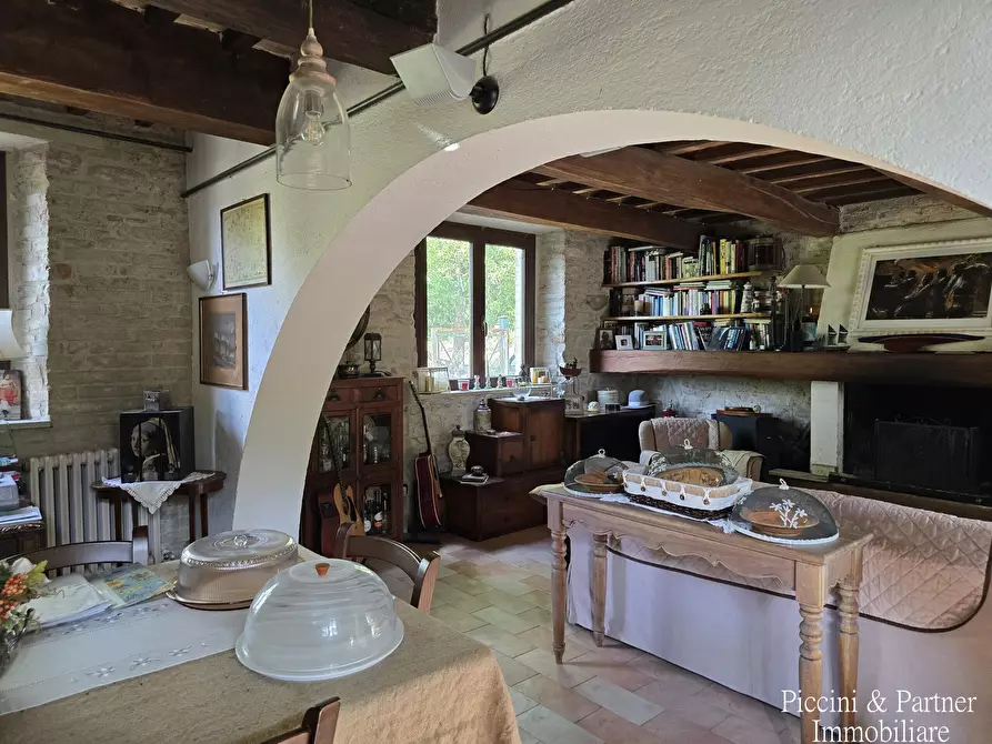 Immagine 31 di Rustico / casale in vendita  in Strada Ponte Resina - Monte Acutello 1 a Perugia