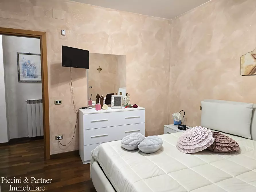 Immagine 33 di Villa in vendita  in C.a. Monsigliolo a Cortona