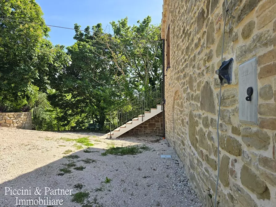 Immagine 66 di Rustico / casale in vendita  a Assisi