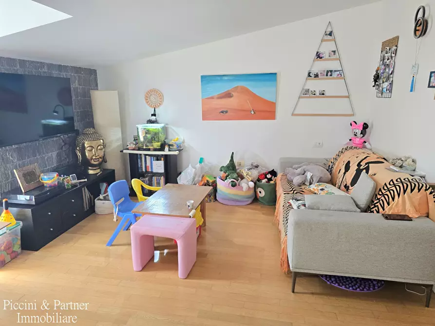 Immagine 12 di Pentalocale in vendita  in Via Ivano Fora 17 a Perugia