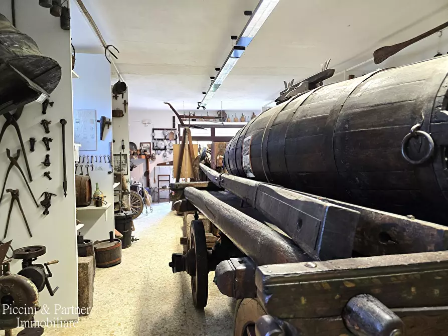 Immagine 91 di Rustico / casale in vendita  in SR 444 Pian della Pieve a Assisi