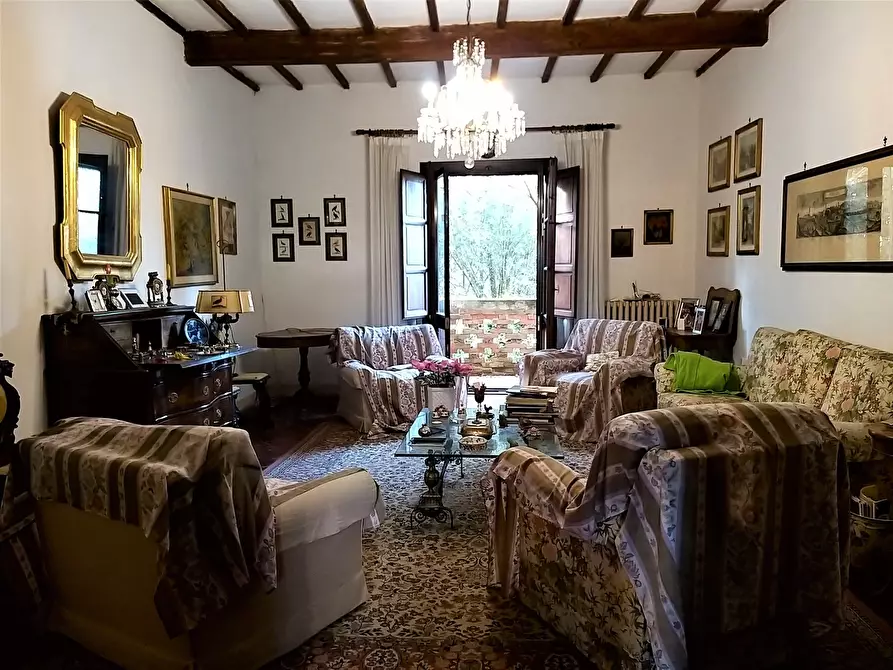 Immagine 27 di Rustico / casale in vendita  in Località I Poggi 28 a Castiglione Del Lago