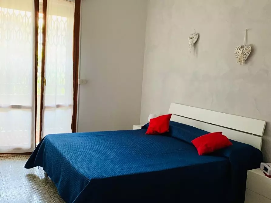 Immagine 22 di Quadrilocale in vendita  in Via Montecatini a Massa