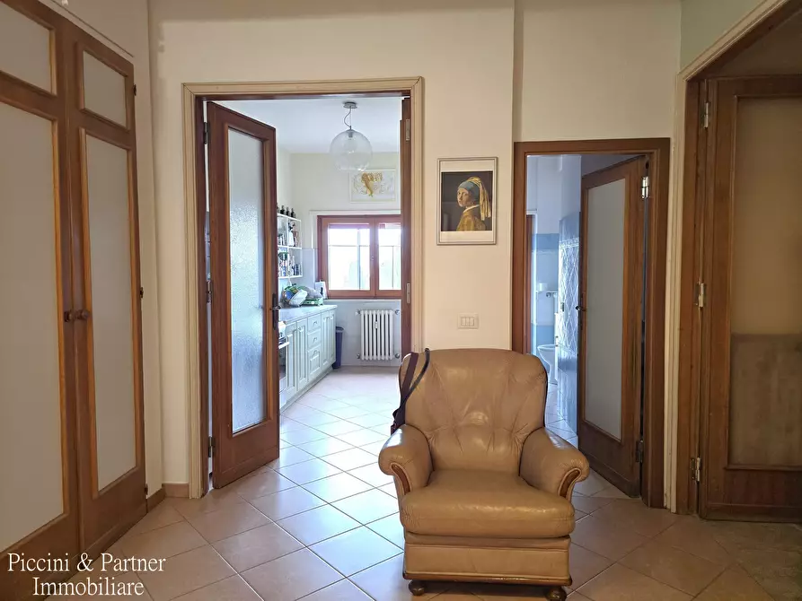 Immagine 23 di Pentalocale in vendita  in Via Frà Bevignate 14 a Perugia