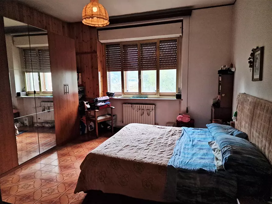 Immagine 15 di Pentalocale in vendita  in Località Gosparini a Tuoro Sul Trasimeno