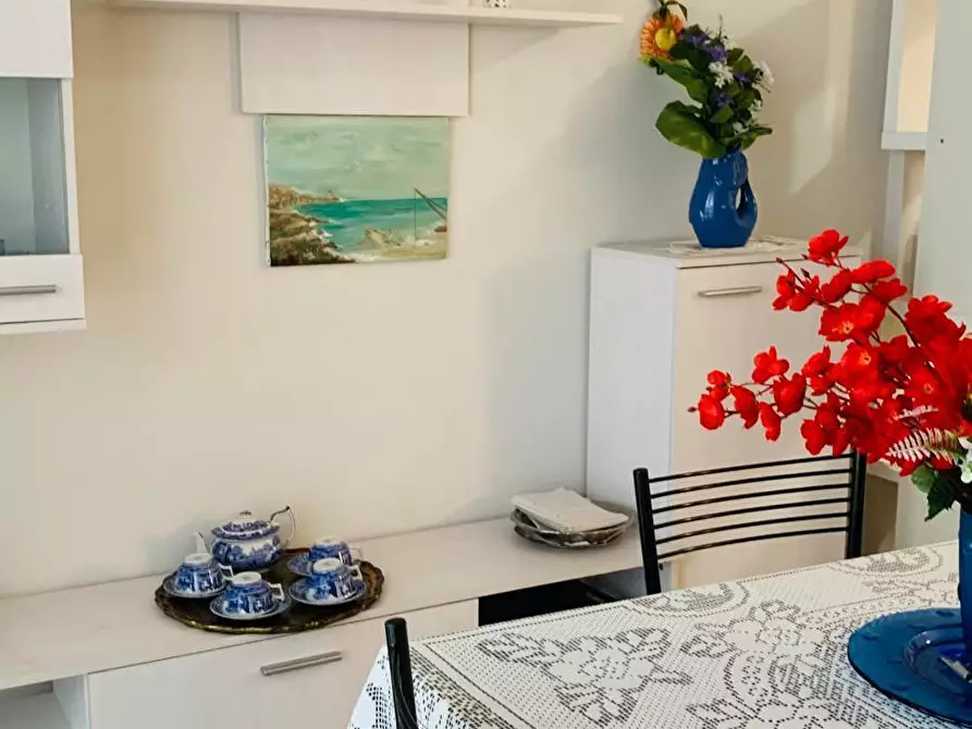 Immagine 11 di Quadrilocale in vendita  in Via Montecatini a Massa