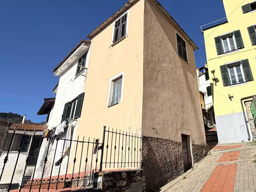 Immagine 33 di Porzione di casa in vendita  in Via Partigiani a Diano San Pietro