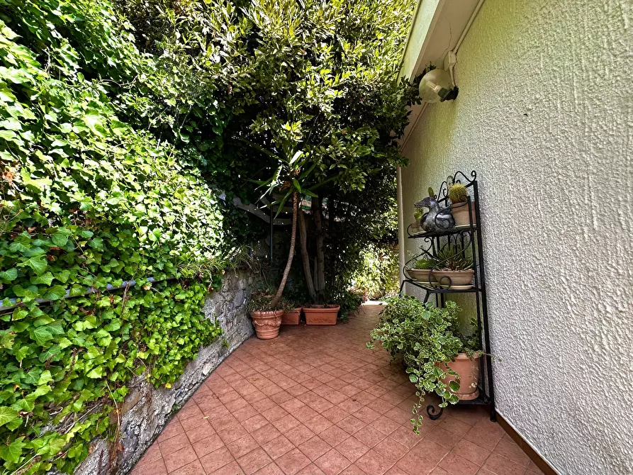 Immagine 23 di Villetta a schiera in vendita  in Via San Benedetto 4 a Diano Arentino