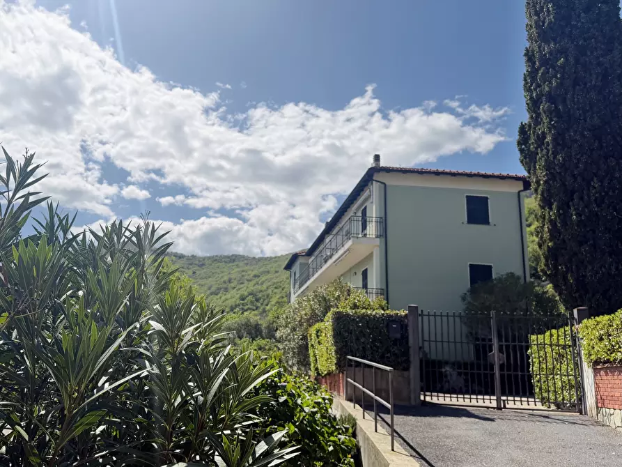 Immagine 2 di Bilocale in vendita  in Via San Bernardo a Diano Arentino