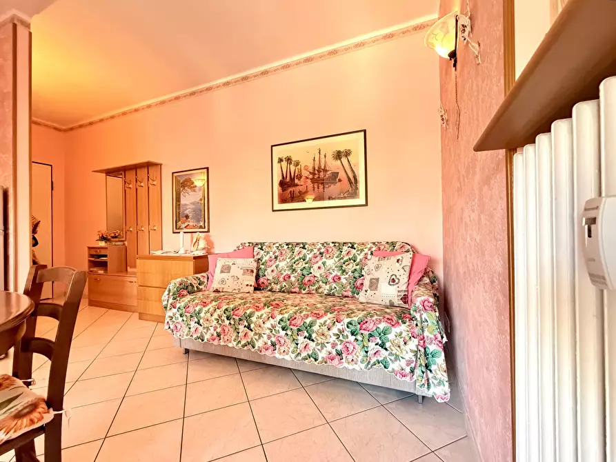 Immagine 5 di Appartamento in vendita  in Corso Europa 41 a Diano Marina