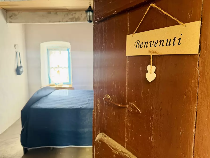 Immagine 26 di Porzione di casa in vendita  in Via Partigiani a Diano San Pietro