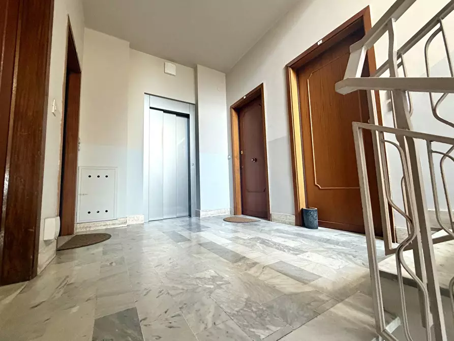 Immagine 21 di Appartamento in vendita  in Corso Europa 41 a Diano Marina