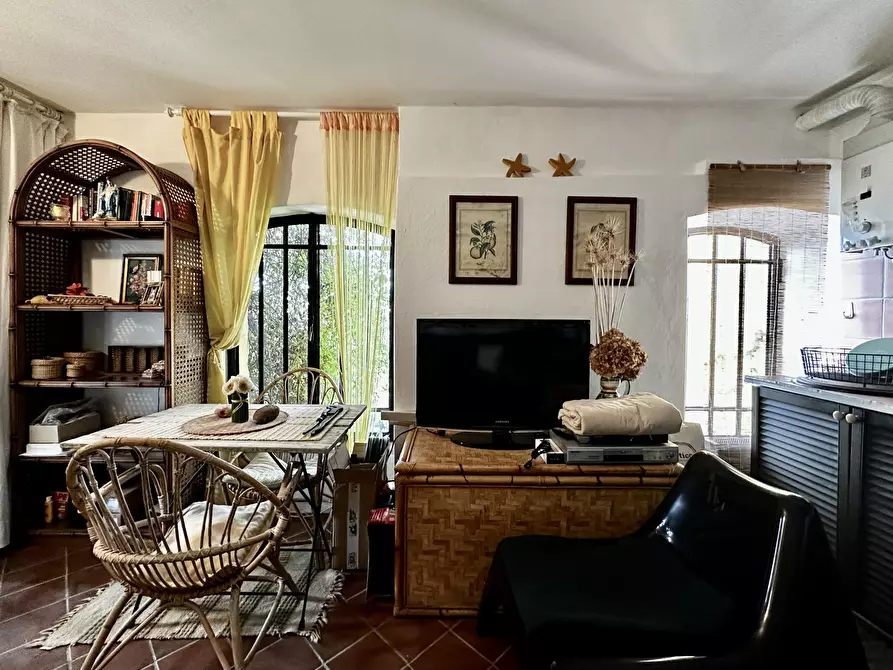 Immagine 24 di Rustico / casale in vendita  in via Glori 36 a Diano San Pietro