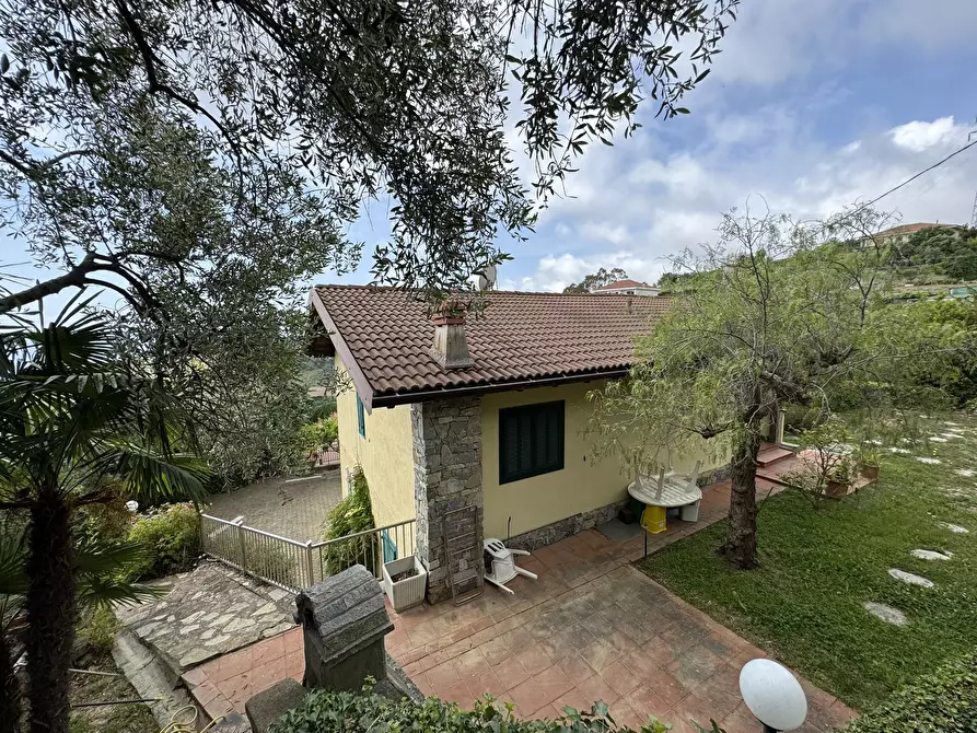 Immagine 40 di Casa bifamiliare in vendita  in Via Gramegna 7 a Castellaro