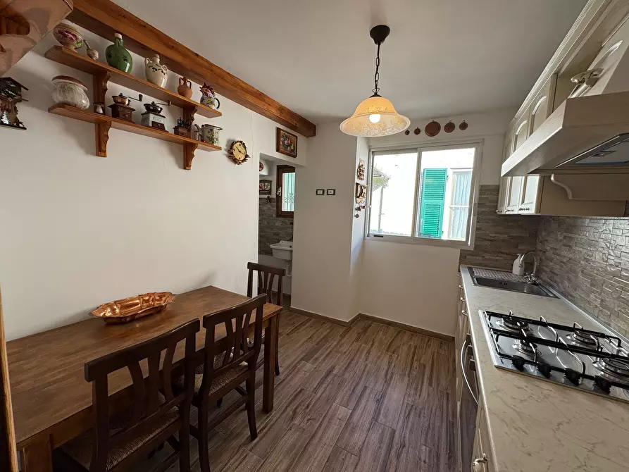 Immagine 7 di Quadrilocale in vendita  in Via Duca degli Abruzzi 182 a San Remo