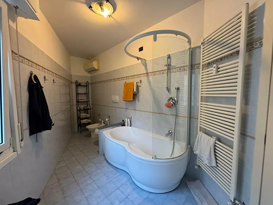 Immagine 15 di Quadrilocale in vendita  in Via Galileo Galilei 315 a San Remo