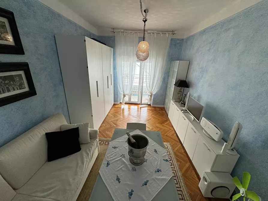 Immagine 4 di Bilocale in vendita  in Via Pietralunga 4 a San Remo