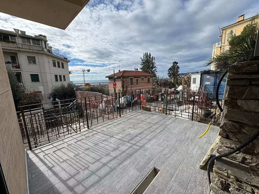 Immagine 1 di Appartamento in affitto  in Via Wolfgang Goethe a San Remo